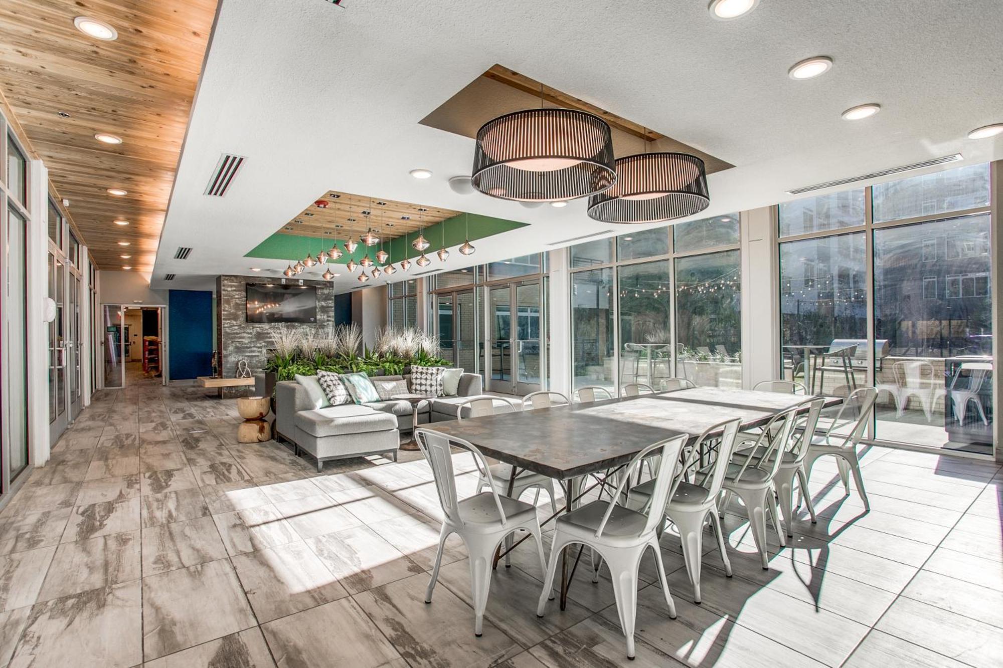 Lush Downtown Condo On Riverwalk W King Ste, Free Parking, Pet Friendly, Centrally Located On Riverwalk San Antonio Exteriér fotografie