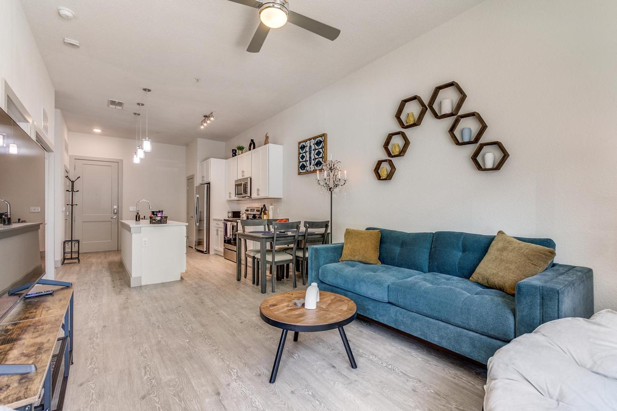 Lush Downtown Condo On Riverwalk W King Ste, Free Parking, Pet Friendly, Centrally Located On Riverwalk San Antonio Exteriér fotografie