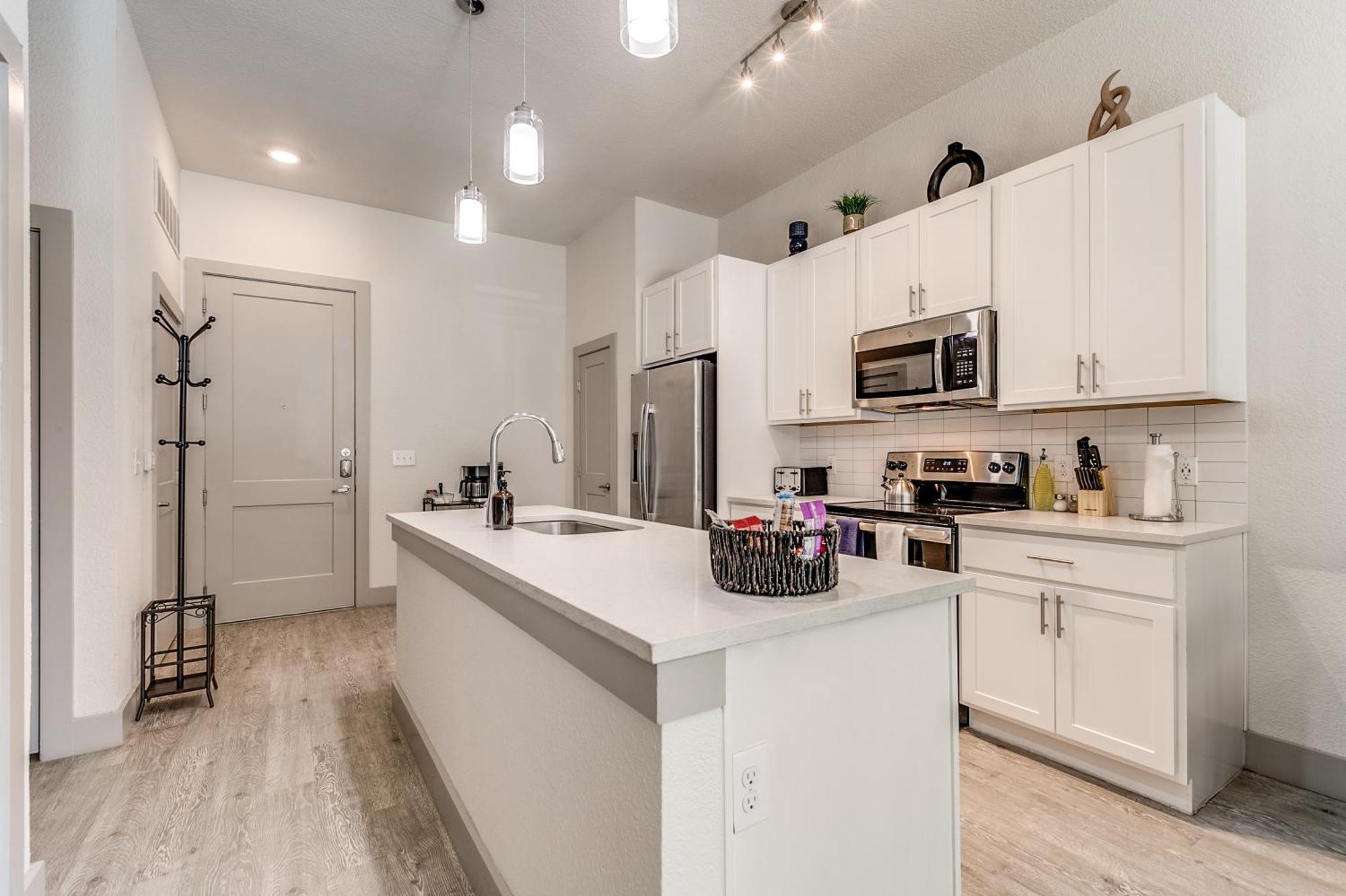 Lush Downtown Condo On Riverwalk W King Ste, Free Parking, Pet Friendly, Centrally Located On Riverwalk San Antonio Exteriér fotografie